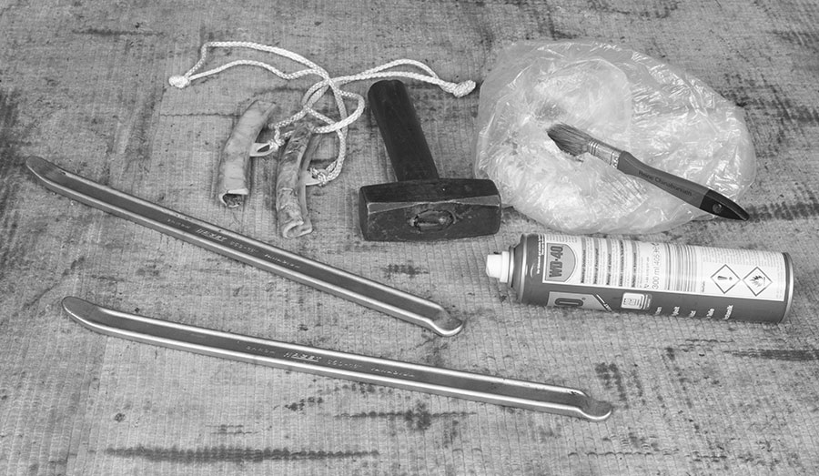 Werkzeuge für die Reifenmontage