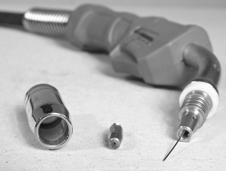 Brenner mit Schlauchpaket für Schutzgasschweissen