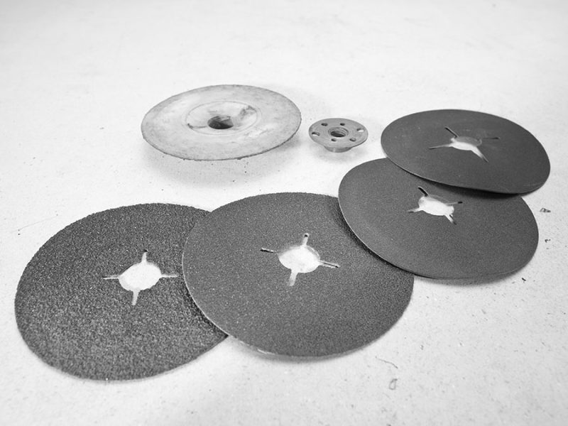 Schleifblätter mit Lochung