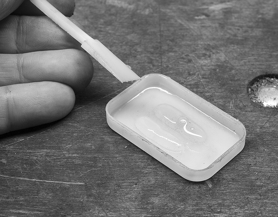 00131_klebstoffmenge_dosieren