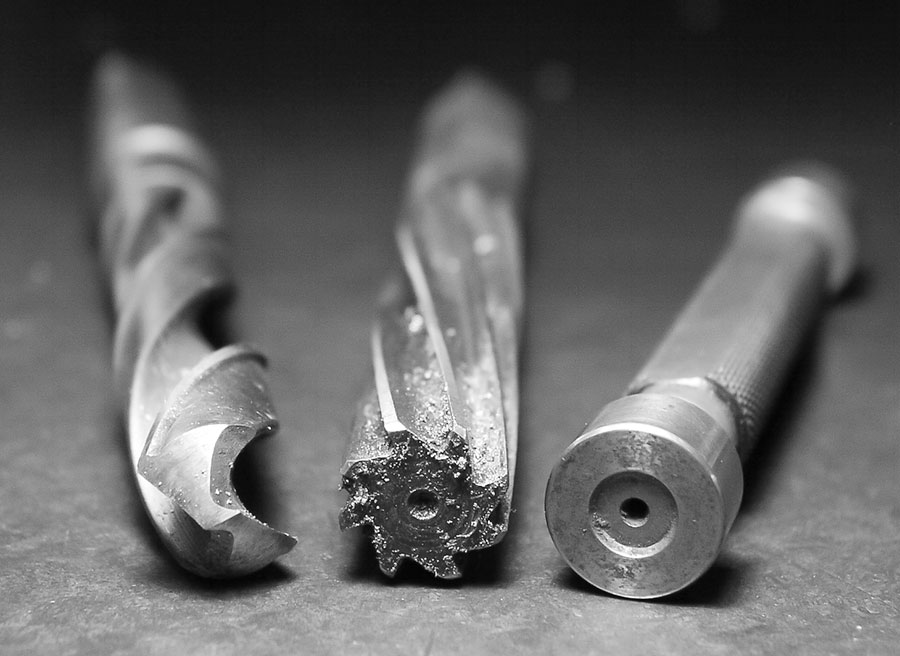 Vorbohrer und Reibahle und Grenzlehrdorn